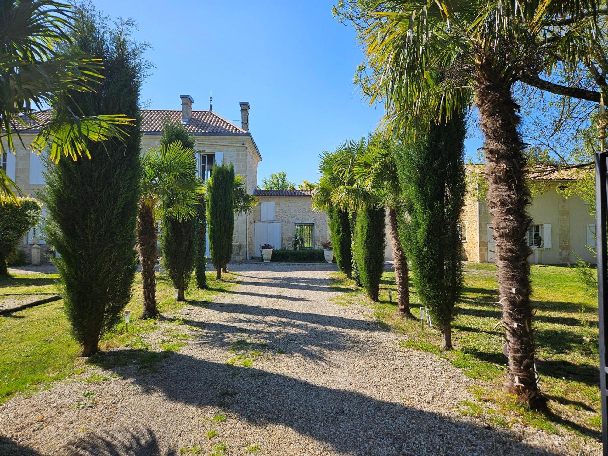 Le Manoir Lacustre Queyrac Bagian luar foto